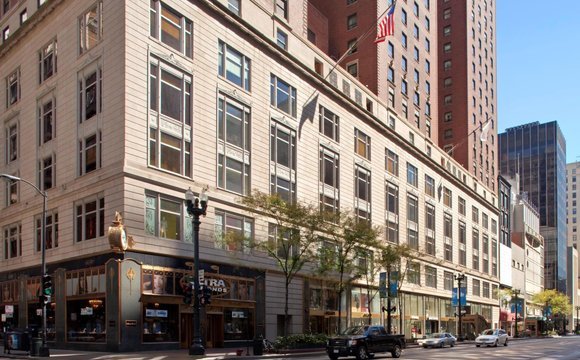 Click and see hotel offers at Expedia.com